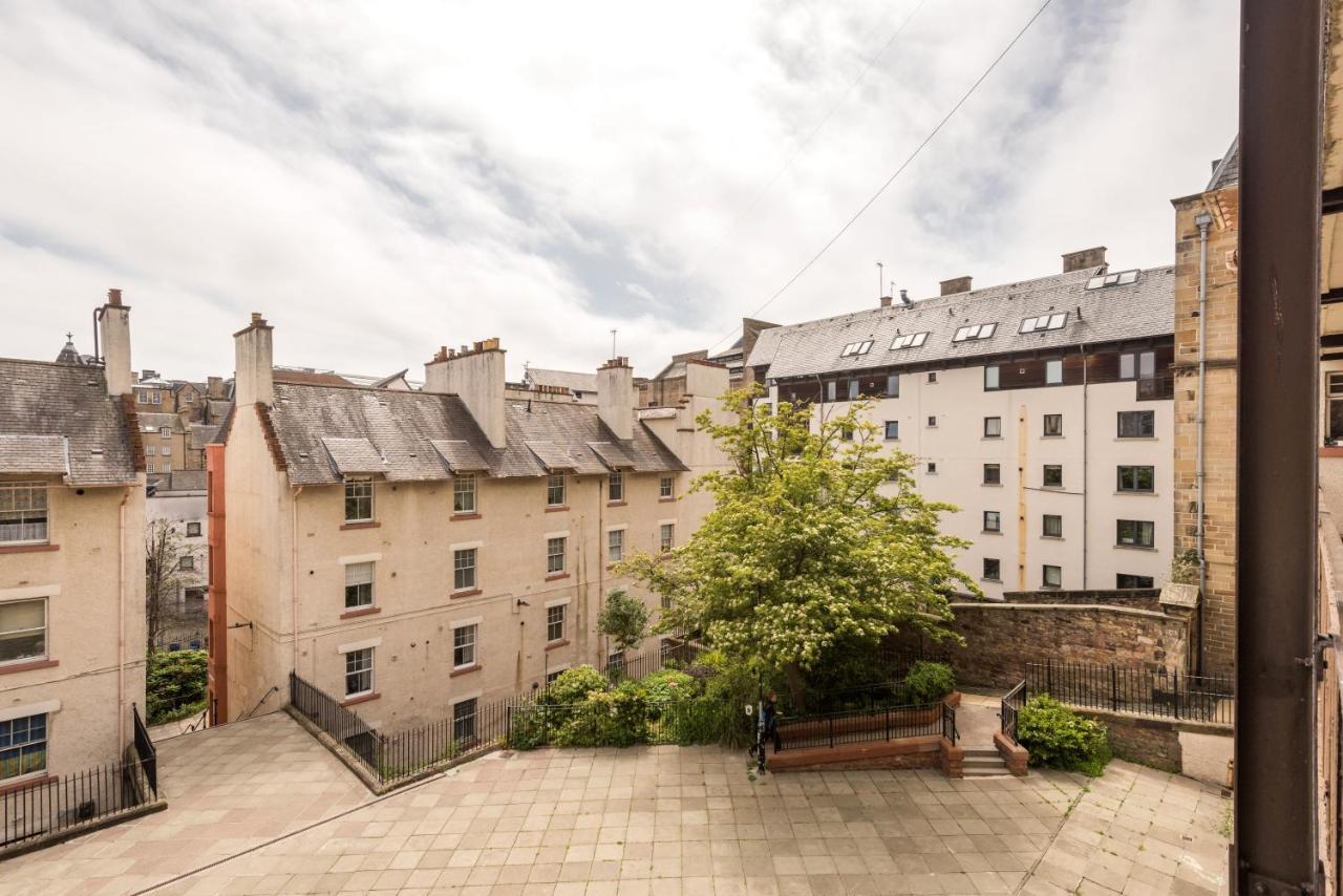 The Tron Square Residence Edinburgh Bagian luar foto